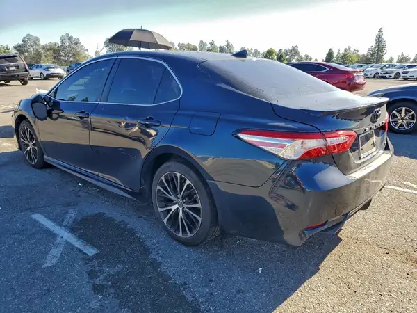 4T1G11AK4LU504593 2020 TOYOTA CAMRY - Image 2