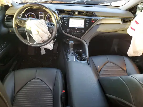 4T1G11AK4LU858288 2020 TOYOTA CAMRY - Image 8