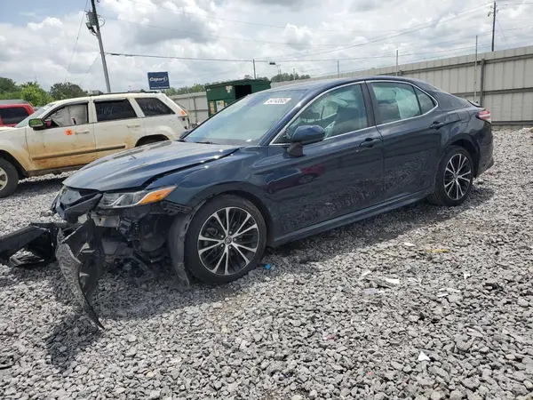 4T1G11AK4LU860784 2020 TOYOTA CAMRY - Image 1