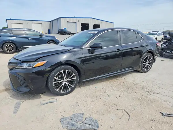 4T1G11AK4LU866052 2020 TOYOTA CAMRY - Image 1