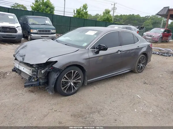 4T1G11AK4LU868903 2020 TOYOTA CAMRY - Image 2