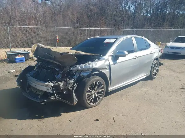 4T1G11AK4LU871283 2020 TOYOTA CAMRY - Image 2