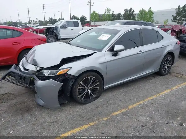 4T1G11AK4LU872773 2020 TOYOTA CAMRY - Image 2