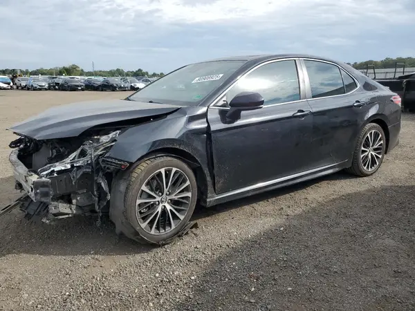 4T1G11AK4LU877097 2020 TOYOTA CAMRY - Image 1
