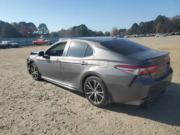 4T1G11AK4LU883546 2020 TOYOTA CAMRY - Image 2