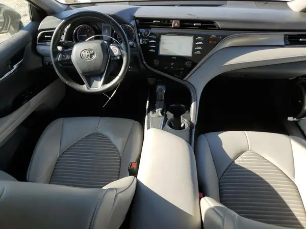 4T1G11AK4LU886642 2020 TOYOTA CAMRY - Image 8