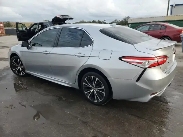 4T1G11AK4LU898483 2020 TOYOTA CAMRY - Image 2