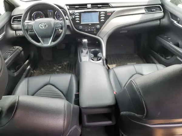 4T1G11AK4LU900281 2020 TOYOTA CAMRY - Image 8