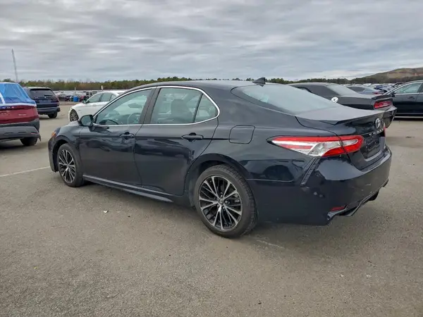 4T1G11AK4LU905836 2020 TOYOTA CAMRY - Image 2