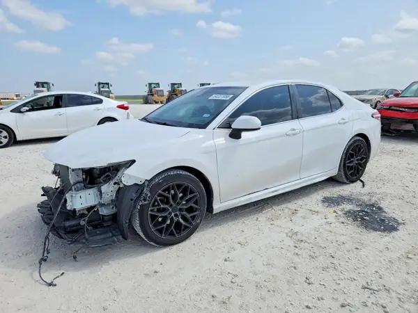 4T1G11AK4LU906159 2020 TOYOTA CAMRY - Image 1