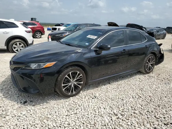4T1G11AK4LU907828 2020 TOYOTA CAMRY - Image 1