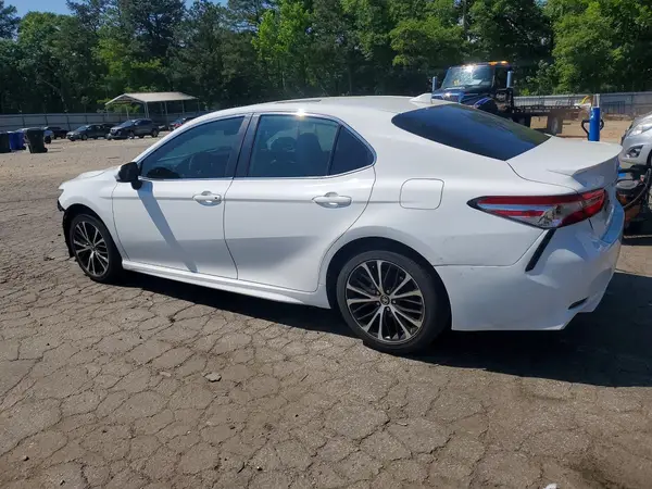 4T1G11AK4LU908185 2020 TOYOTA CAMRY - Image 2