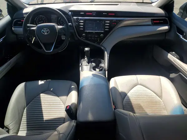 4T1G11AK4LU908185 2020 TOYOTA CAMRY - Image 8