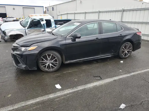 4T1G11AK4LU909353 2020 TOYOTA CAMRY - Image 1