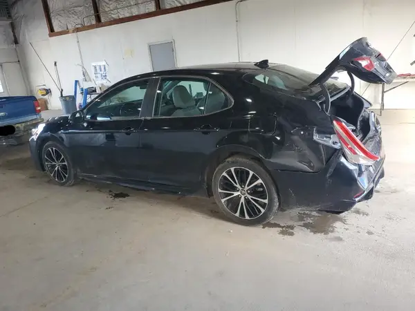 4T1G11AK4LU910504 2020 TOYOTA CAMRY - Image 2