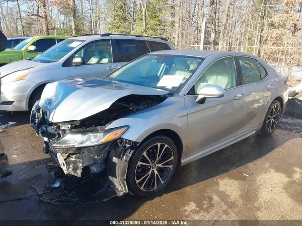 4T1G11AK4LU918490 2020 TOYOTA CAMRY - Image 2