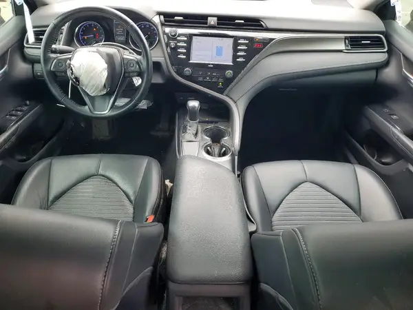 4T1G11AK4LU920143 2020 TOYOTA CAMRY - Image 8