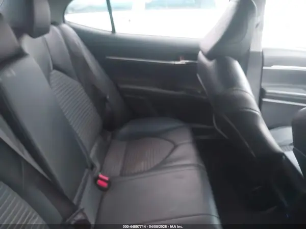 4T1G11AK4LU920191 2020 TOYOTA CAMRY - Image 8