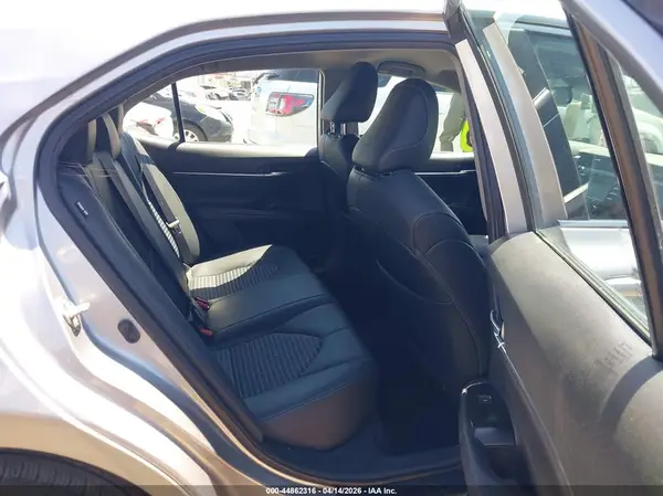 4T1G11AK4LU923124 2020 TOYOTA CAMRY - Image 8