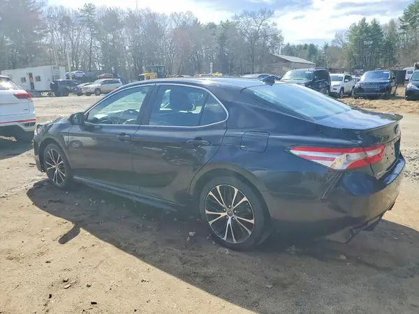 4T1G11AK4LU926900 2020 TOYOTA CAMRY - Image 2