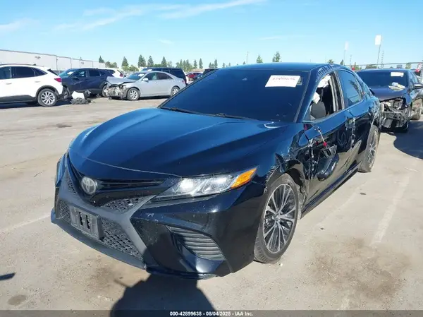 4T1G11AK4LU927013 2020 TOYOTA CAMRY - Image 2