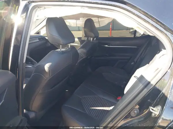 4T1G11AK4LU927013 2020 TOYOTA CAMRY - Image 8
