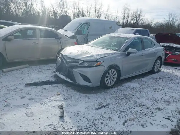 4T1G11AK4LU927111 2020 TOYOTA CAMRY - Image 2