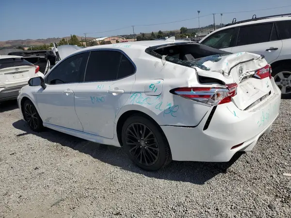 4T1G11AK4LU936374 2020 TOYOTA CAMRY - Image 2