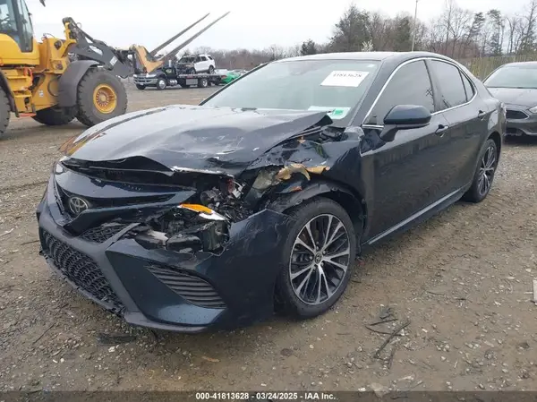 4T1G11AK4LU950467 2020 TOYOTA CAMRY - Image 2