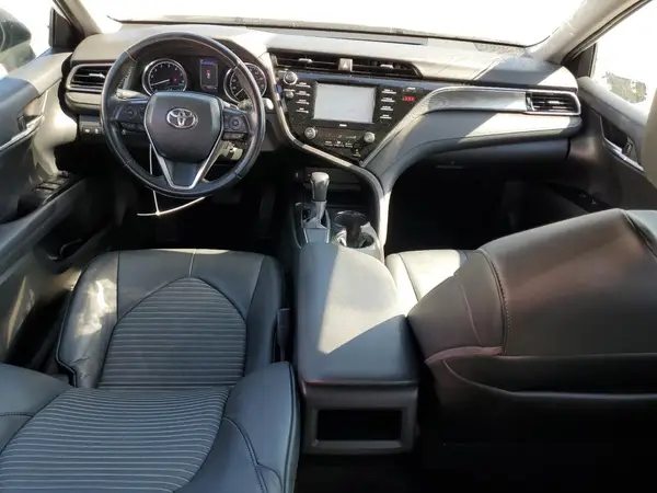 4T1G11AK4LU955619 2020 TOYOTA CAMRY - Image 8