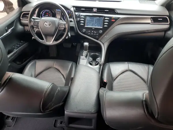 4T1G11AK4LU955622 2020 TOYOTA CAMRY - Image 8