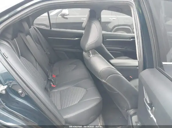4T1G11AK4LU955992 2020 TOYOTA CAMRY - Image 8