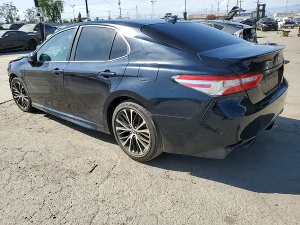 4T1G11AK4LU960223 2020 TOYOTA CAMRY - Image 2