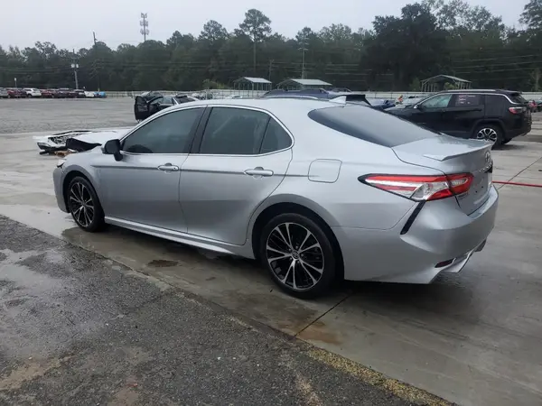 4T1G11AK4LU962277 2020 TOYOTA CAMRY - Image 2