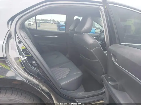4T1G11AK4LU966202 2020 TOYOTA CAMRY - Image 8
