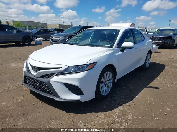 4T1G11AK4LU982769 2020 TOYOTA CAMRY - Image 2