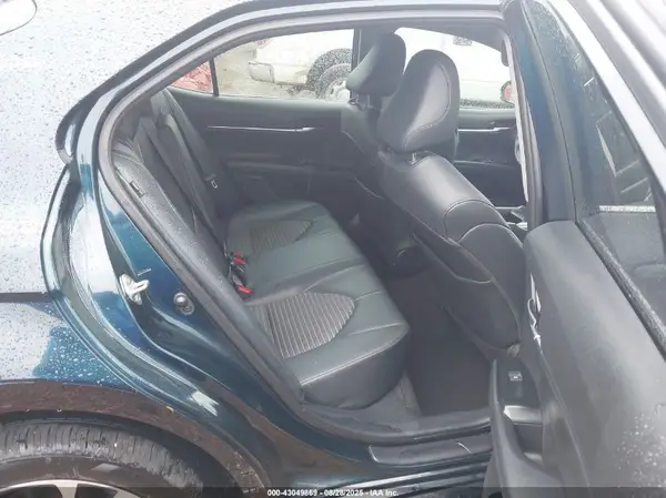 4T1G11AK4LU987857 2020 TOYOTA CAMRY - Image 8