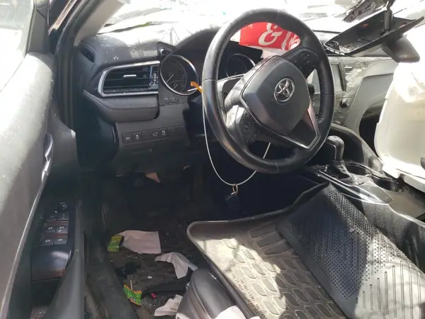 4T1G11AK4LU987972 2020 TOYOTA CAMRY - Image 8