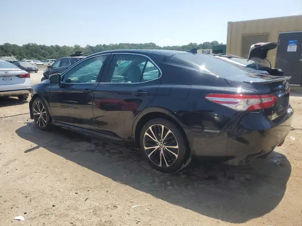 4T1G11AK4LU988135 2020 TOYOTA CAMRY - Image 2