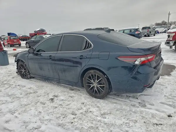 4T1G11AK4MU414152 2021 TOYOTA CAMRY - Image 2