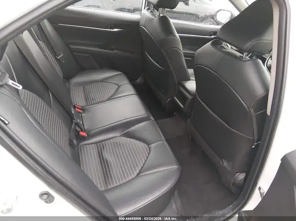 4T1G11AK4MU415964 2021 TOYOTA CAMRY - Image 8
