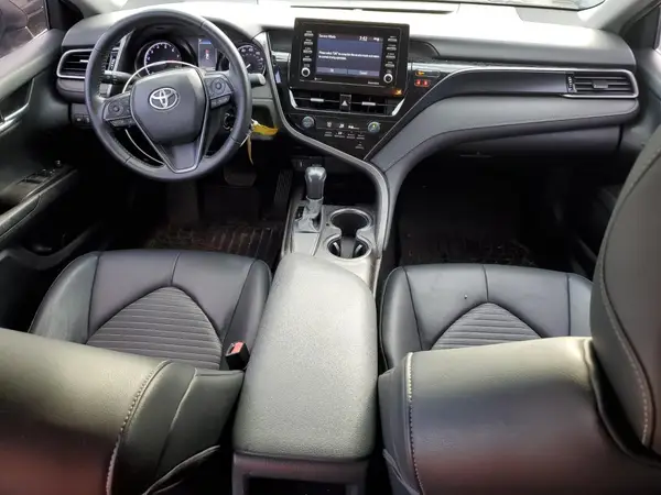 4T1G11AK4MU420484 2021 TOYOTA CAMRY - Image 8