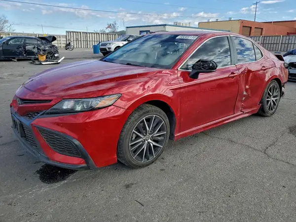4T1G11AK4MU427631 2021 TOYOTA CAMRY