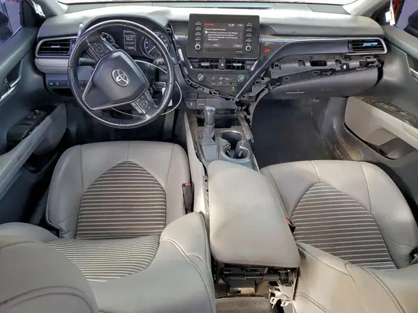4T1G11AK4MU427631 2021 TOYOTA CAMRY - Image 8