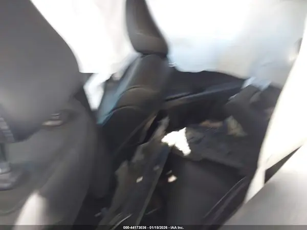 4T1G11AK4MU428908 2021 TOYOTA CAMRY - Image 8