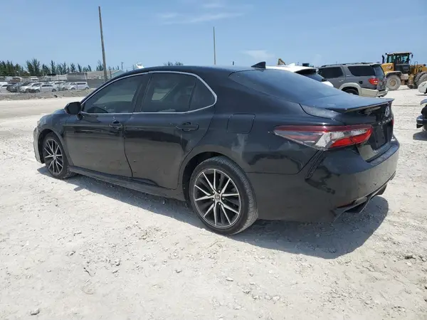 4T1G11AK4MU429119 2021 TOYOTA CAMRY - Image 2