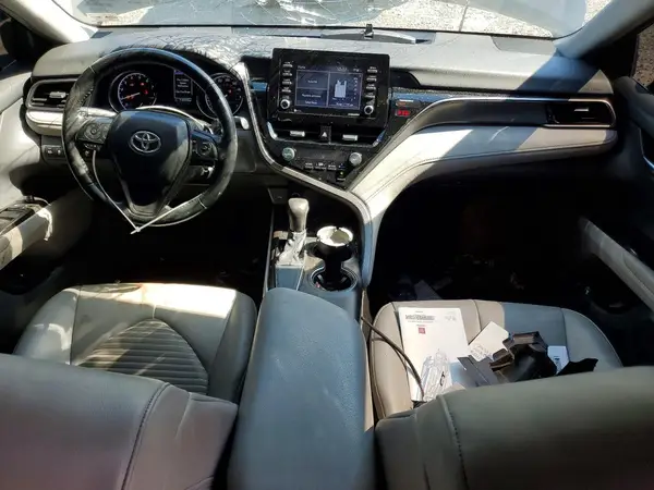 4T1G11AK4MU447569 2021 TOYOTA CAMRY - Image 8