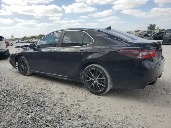 4T1G11AK4MU450486 2021 TOYOTA CAMRY - Image 2