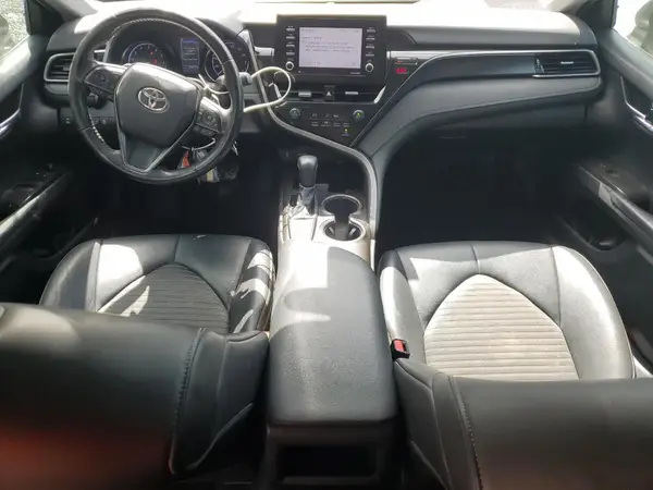 4T1G11AK4MU450486 2021 TOYOTA CAMRY - Image 8