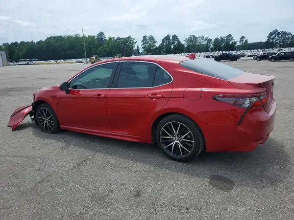 4T1G11AK4MU451797 2021 TOYOTA CAMRY - Image 2